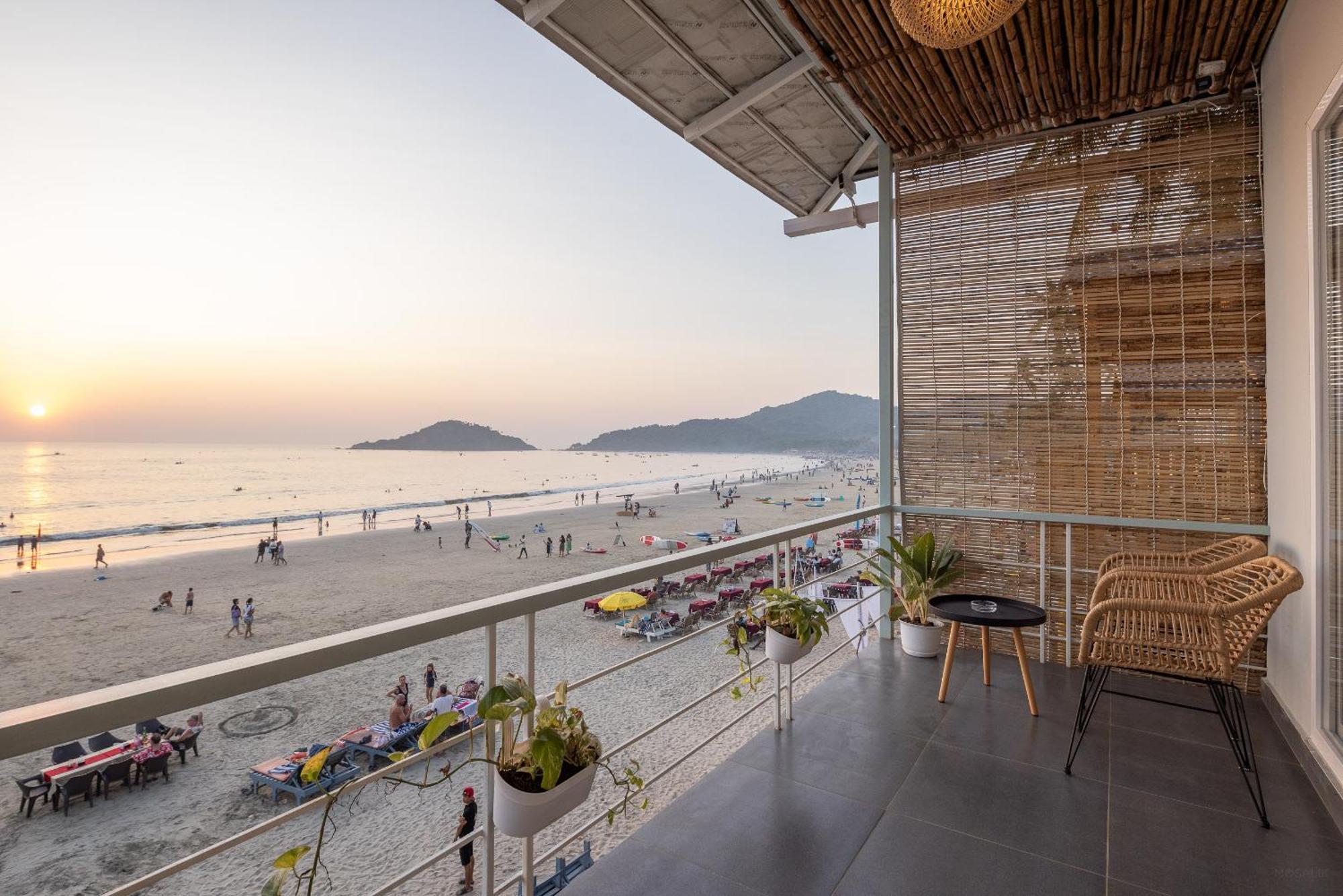 Royal Touch Beach Huts بالوليم المظهر الخارجي الصورة
