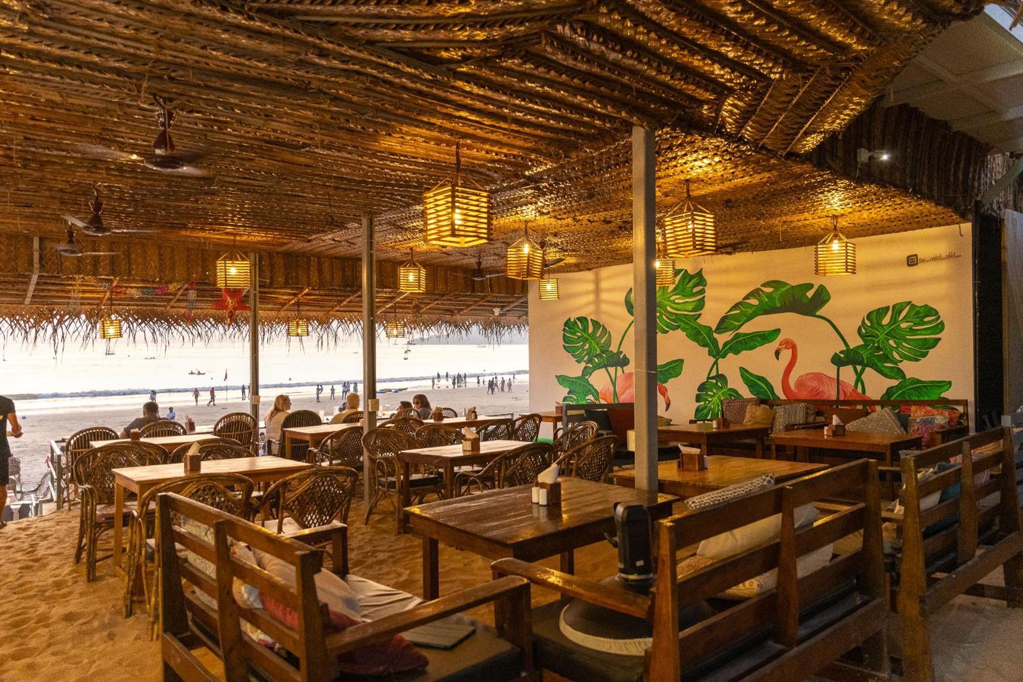 Royal Touch Beach Huts بالوليم المظهر الخارجي الصورة